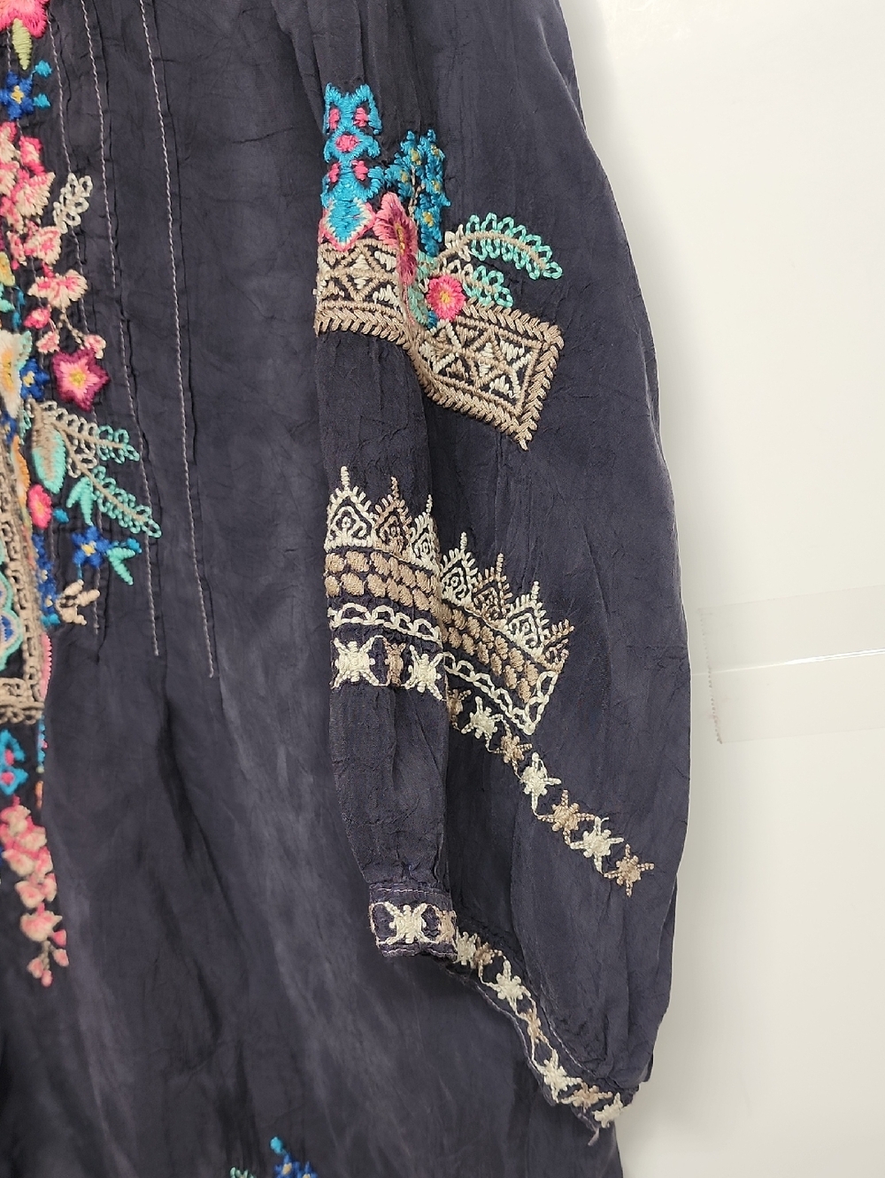 Johnny Was Black Tunic with Multicolor Floral Embroidery Size XXL Boho Feminine - Picture 4 of 15